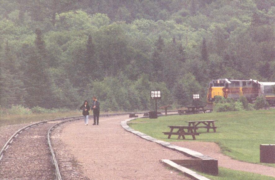 S_1050.jpg