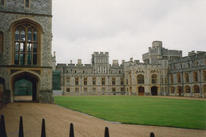 S_01090-WindsorCastle.jpg