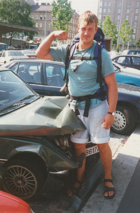 S_04580-Ted&Car.jpg