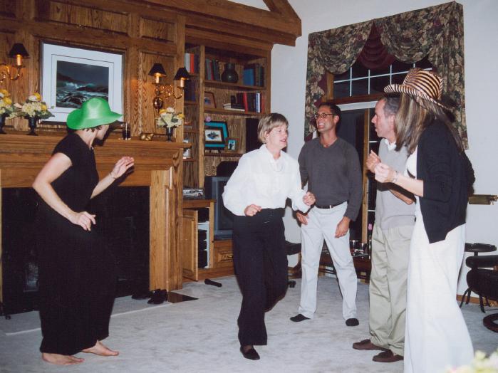 S_dancing3.jpg